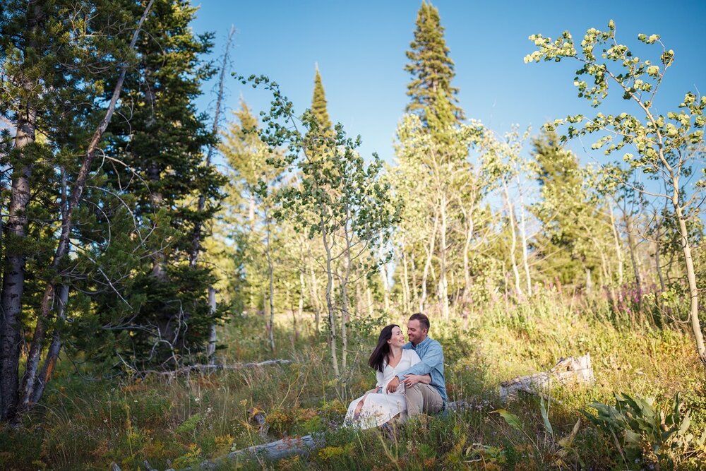 This week has been such a blast for me. We've done soooo many hikes in Aspen. I've been here plenty of times but I'll never get over the gorgeous views 💚#colorado #coloradophotographer #aspen #aspenphotographer  #adventuresession #aspencolorado #aspenelopementphotographer #co #aspenweddingphotographer #coloradoelopement #elopementphotographer #adventurecouple #aspenwedding #adventurewedding #engagementphotos #mountainwedding #weddingphotographer #destinationwedding #azengagement #azphotographer #arizonaweddingphotographer #destinationweddingphotographer #makaylamcgarveyphotography