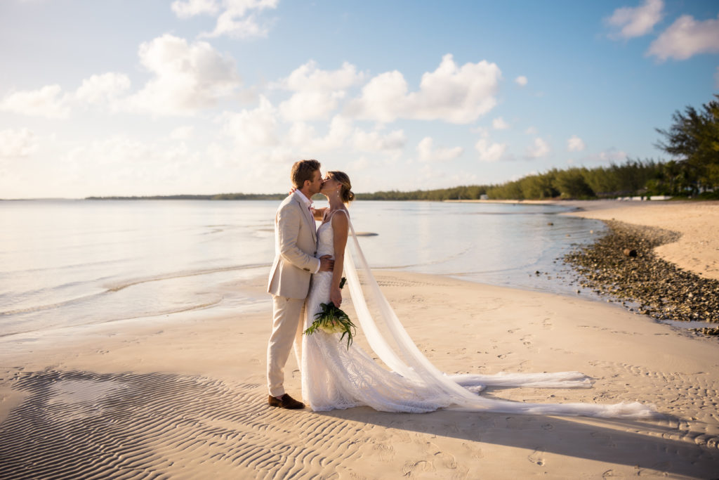 bride and groom on beach in eluthera