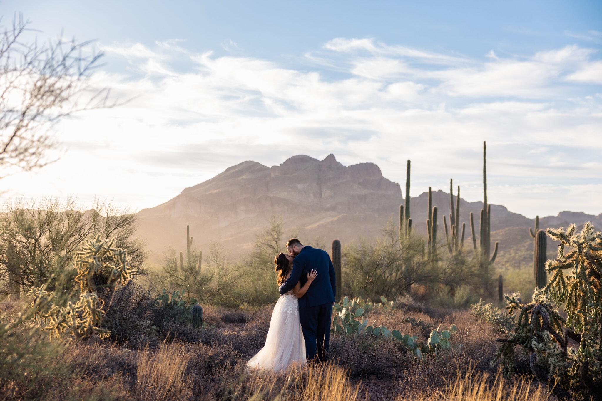 Superstition Mountain Elopement Guide: Get Married in the Superstitions